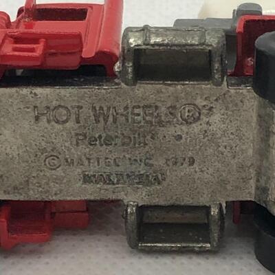 Lot 153 - 1979 Hot Wheels Peterbilt Cement Mixer