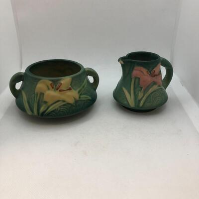Lot 156 - Roseville Zephyr Lily Cream and Sugar