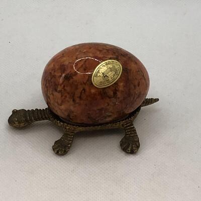 Lot 163 - Alabaster Egg with Stand