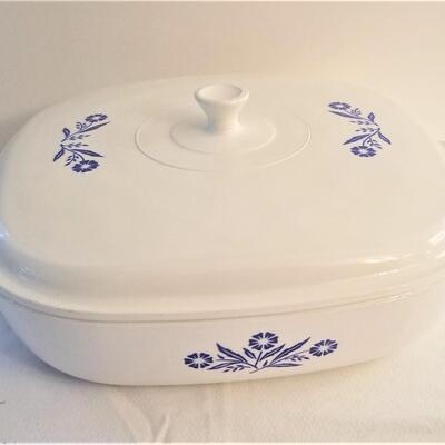 Lot #123  Corning Ware "Cornflower Blue" Covered Casserole with Lid