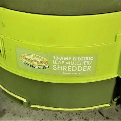 Lot #129  Shredder Joe - Leaf Mulcher and Shredder - WORKS