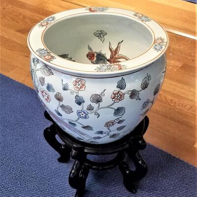 Lot #138  Asian Style Planter on Stand