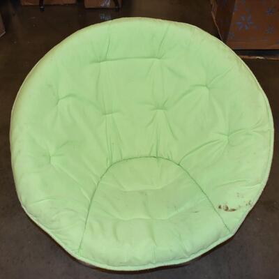Bright Green Saucer Chair. Needs Cleaning