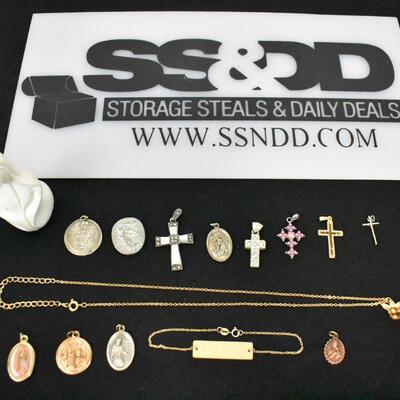 16 pc Religious Jewelry & Trinkets. Some are Double Sided