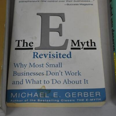 8pc Books: Essentials of Economics -to- The E Myth
