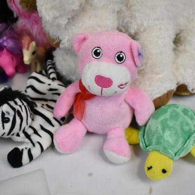 Girls' Toys Lot: Dolls, Stuffies, Ponies, Fan, Lunchbox, Folder, etc