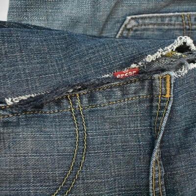5 Pairs Men's Jeans: All Levi Strauss 569 32x32 with wear & tear