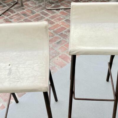Lot 41  Set of 4 MCM Bar Stools Upholstered Seat Metal Legs Low Profile