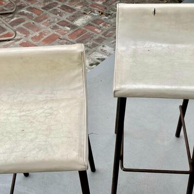 Lot 41  Set of 4 MCM Bar Stools Upholstered Seat Metal Legs Low Profile