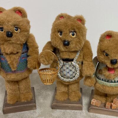 #218B 3 Bears Nutcrackers - Baby, Mama and Daddy 