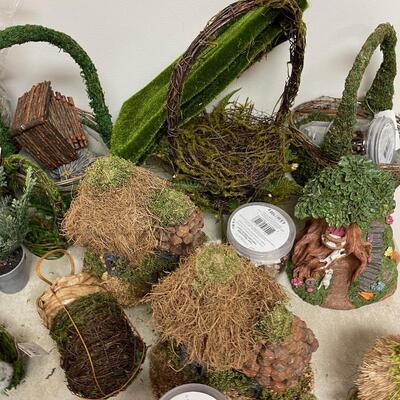 #247B Fairy Hobbit Forest Village Making Stuff