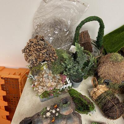 #247B Fairy Hobbit Forest Village Making Stuff