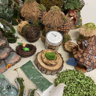 #247B Fairy Hobbit Forest Village Making Stuff