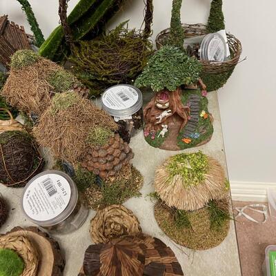 #247B Fairy Hobbit Forest Village Making Stuff