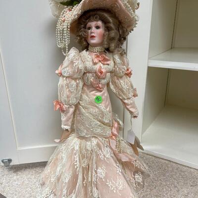 #251B Franklin Mint Collectible Doll 