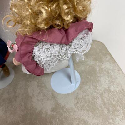 #258 B Dollies 