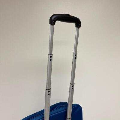 #260 B Rolling Suit Case with retractable Handle 