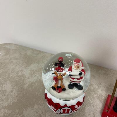 #286 B University of Utah Snow globe and Nutcracker 