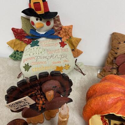 #288 B Thanksgiving Decor