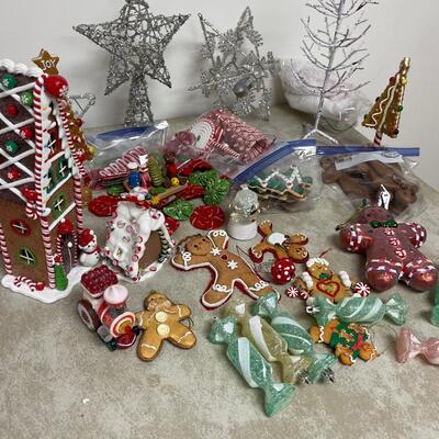 #302 B Gingerbread men &  Tree Top Decor, Candy theme items 