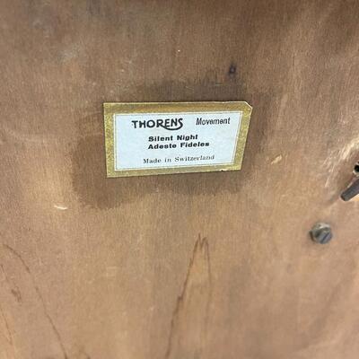 #305 B Extra Large THORENS CRECHE Musical Stable