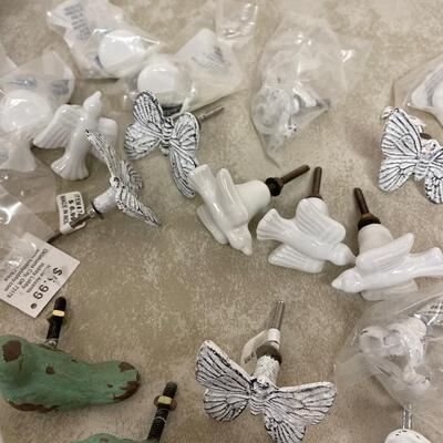 #312 B Decorative Knobs Birds