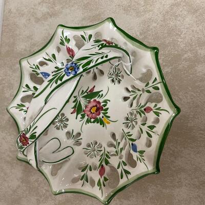 #330 B Portuguese Brides Basket, New 