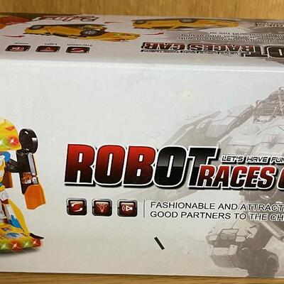 #336 B Robot Races Car Like New in the Box 