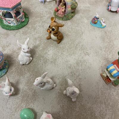 #339 B Easter Miniatures A large Lot!