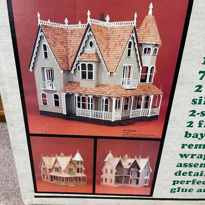 #342B Garfield Dollhouse Kit New in the Box 