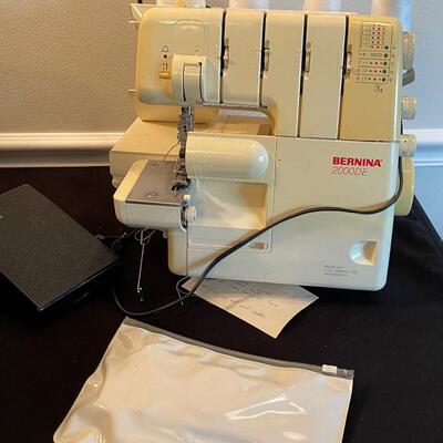 #353 Bernina Portable Sewing Serger Machine with Soft Case 