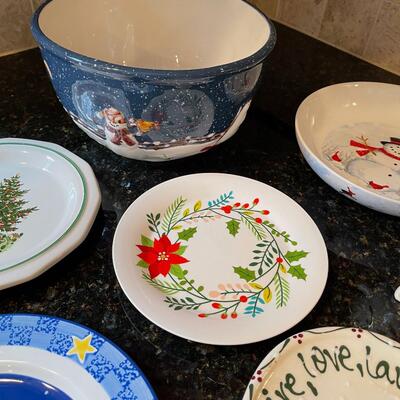#369 7 Winter Holiday  Serving Dishes 