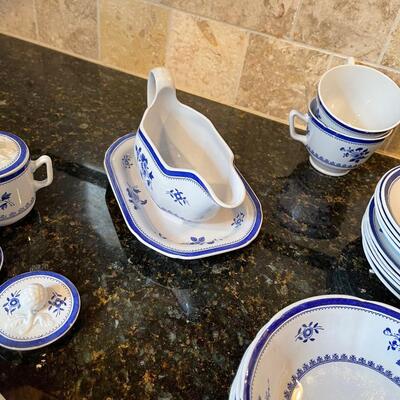 #381 Spode Gloucester Blue Partial Set 