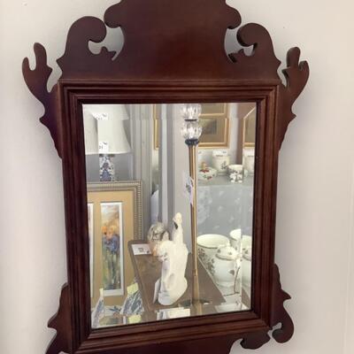 B1134 The Bombay Co. Beveled Glass Wall Mirror