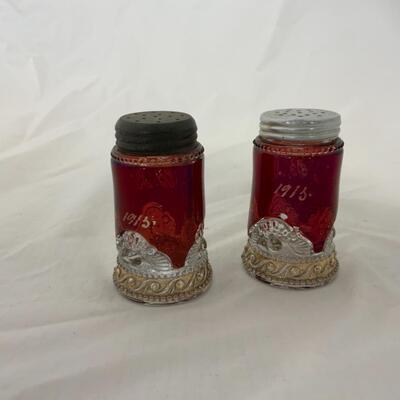 [55] ANTIQUE | 1915 | B D Personalized Ruby Flash | Salt and Pepper