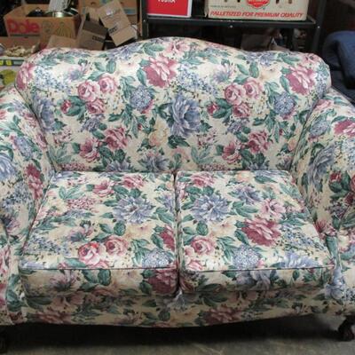 Lot 169 - Floral Two Cushion Upholstered  Love Seat