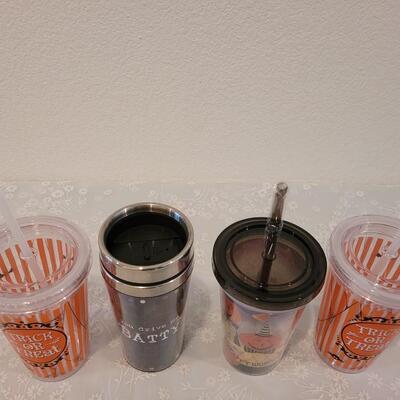 Lot 14: Halloween Cold and Hot Cups 