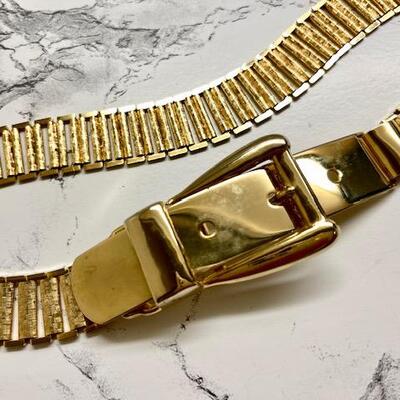 Lot 40 Goldtone Brushed Link Belt 24" - 28"