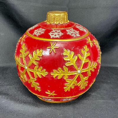 Light up giant ornament, approx 12â€ dia, made of resin red & gold