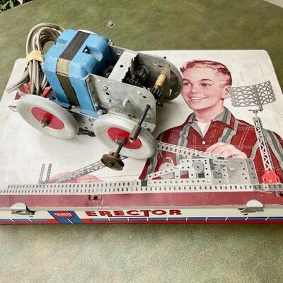 Lot 45  Vintage Gilbert Erector Set with Made Can Rocket Launcher Set