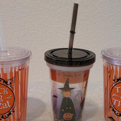 Lot 32: Halloween Travel Cups