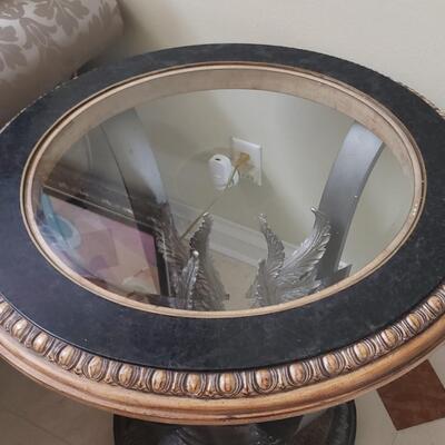 Round Top Glass End Table