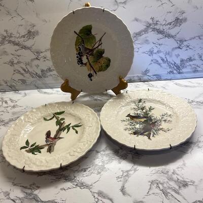 Lot 74 Alfred Meakin 3 Audubon Bird Plates Wall Hangers Birds of America