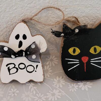 Lot 57:  Hallmark Halloween Ornaments 