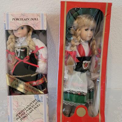 Lot 72: (2) German Porcelain Dolls