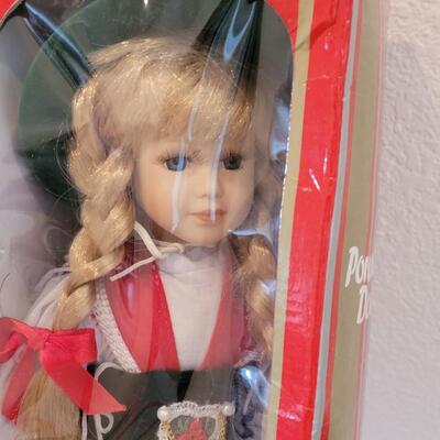 Lot 72: (2) German Porcelain Dolls