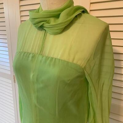 Lot 107 Light Green Vintage Chiffon Dress Separate Scarf Back Zipper Size Medium