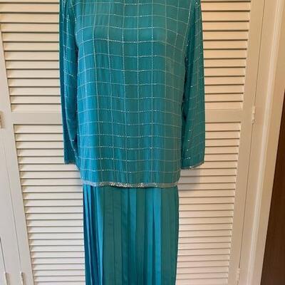 Lot 113 Vintage 2pc Blue Dress Beaded Top w/Slip Under Dress Pleated Bottom Size 8