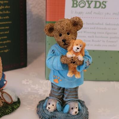 Lot 85: (2) Boyd's Bears Figurines 