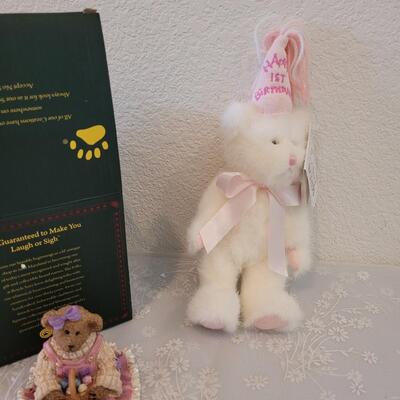 Lot 91: Boyd's Bear Figurine and Baby Boyd's Plushie 